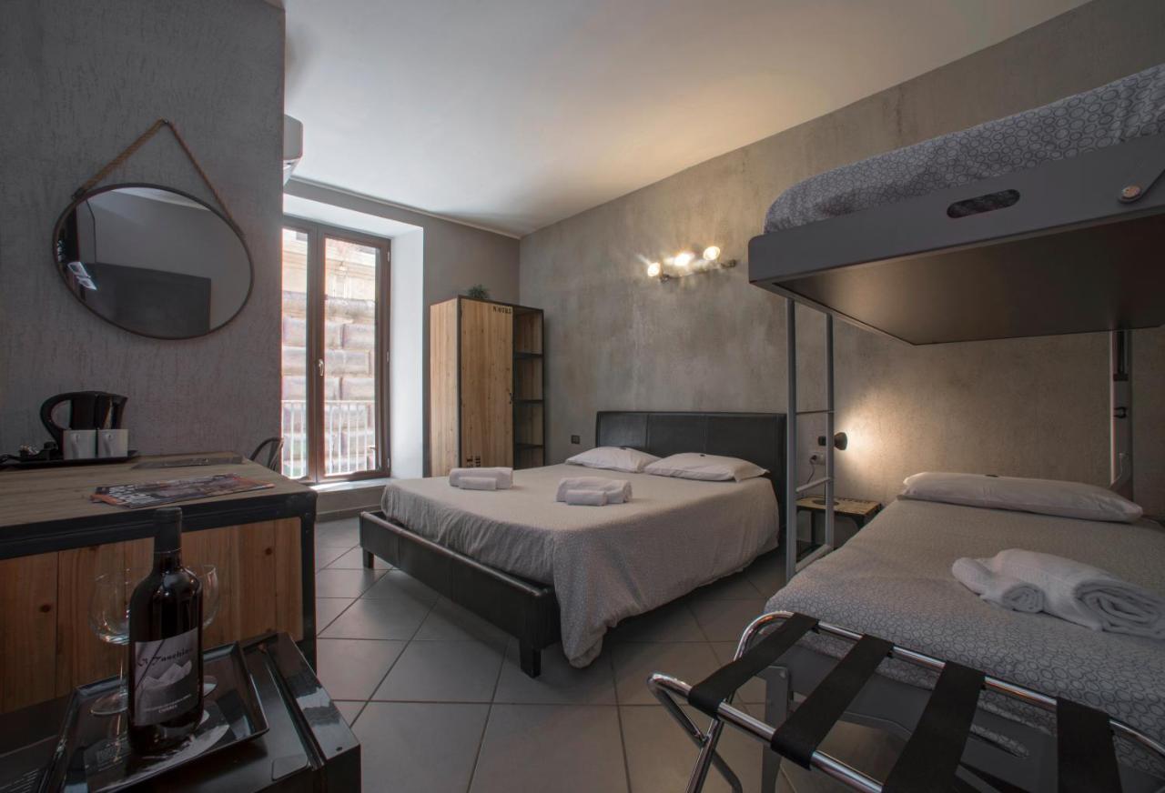 Il Taschino Suite Napoli Bagian luar foto